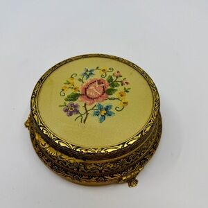 Vintage Floral Needlepoint Jewelry Trinket Box Gold Tone Velvet Lined